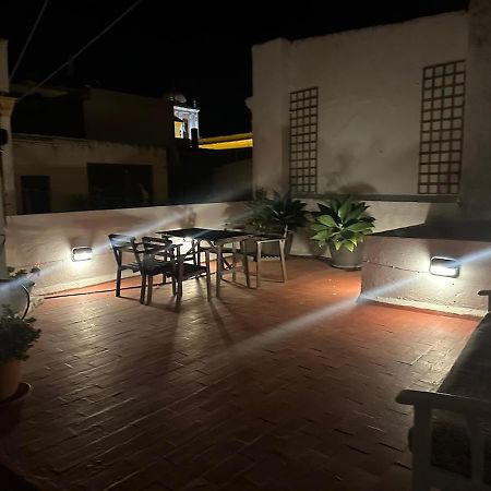 Apartment In Old Town With Roof Terrace And Fibre, Tarifa Extérieur photo
